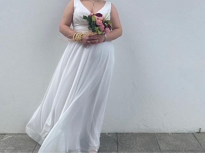 44 Beden beyaz Renk Nikah elbisesi