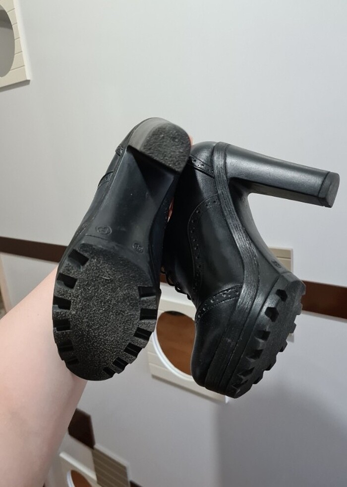 Topuklu ayakkabı  - Görsel 2