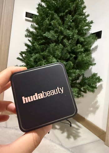 Huda Beauty
