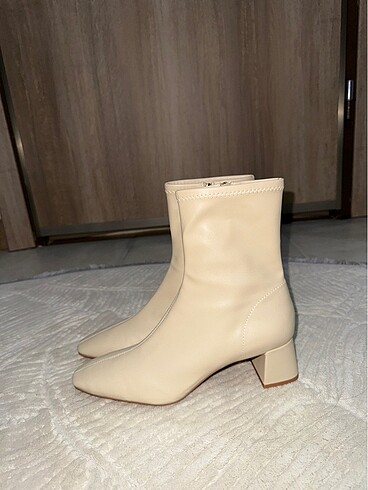 Zara Zara bot