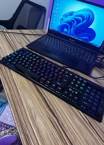 Redragon K580 VATA RGB Aydınlatmalı Çok Renkli Mekanik Klavye - Görsel 8
