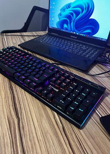 Redragon K580 VATA RGB Aydınlatmalı Çok Renkli Mekanik Klavye - Görsel 9