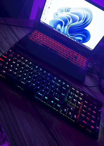 Redragon K580 VATA RGB Aydınlatmalı Çok Renkli Mekanik Klavye - Görsel 7