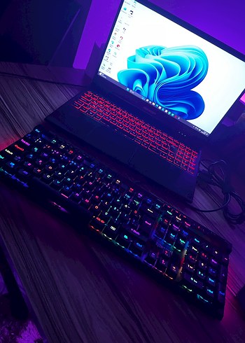 Redragon K580 VATA RGB Aydınlatmalı Çok Renkli Mekanik Klavye - Görsel 5