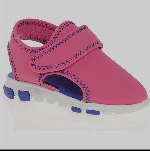 Reebok kız çocuk sandalet