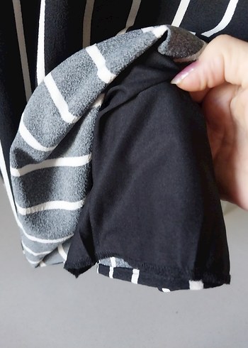 Siyah Beyaz Çizgili Elbise xs/s - Görsel 5