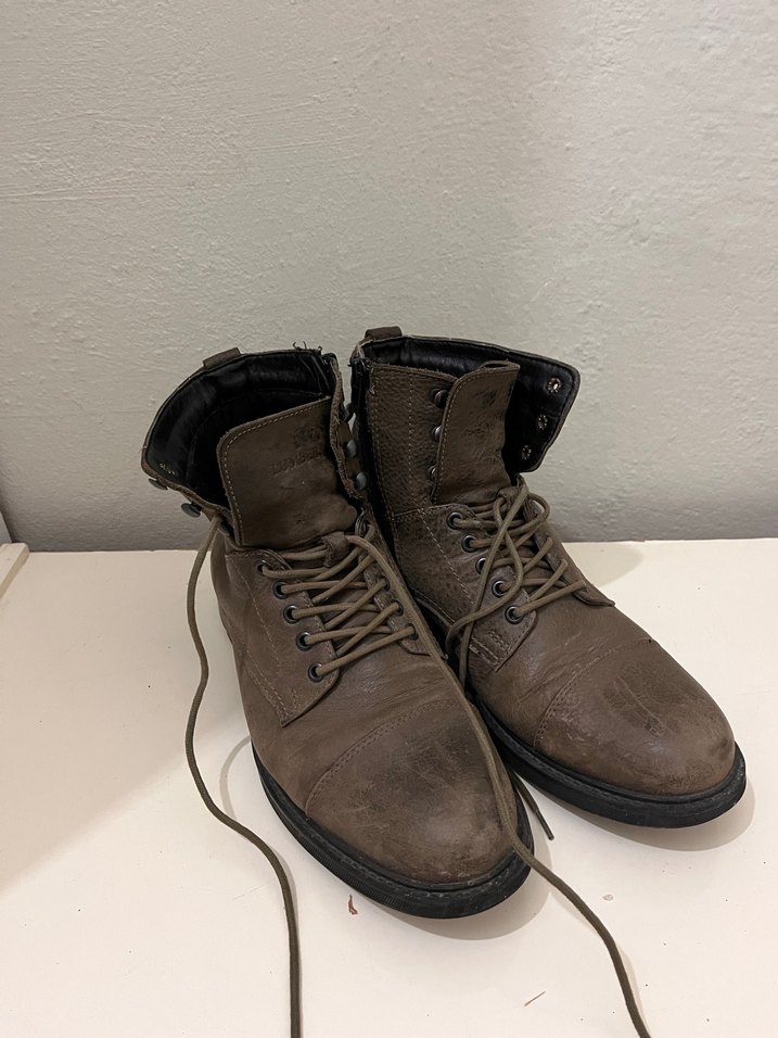 Erkek bot - Görsel 2