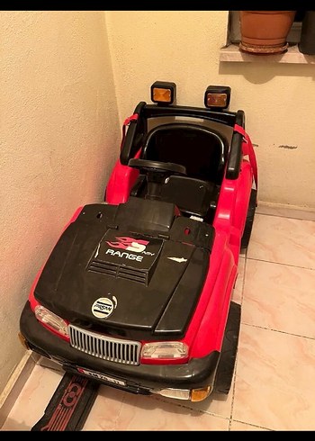 Pilsan Panther 12V akülü araba