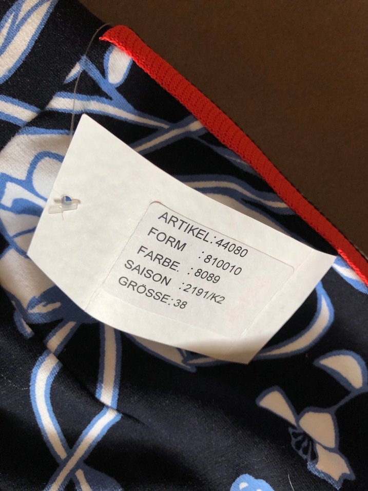 Mavi Çiçek Desenli Dar Kesim Midi Etek - Görsel 4