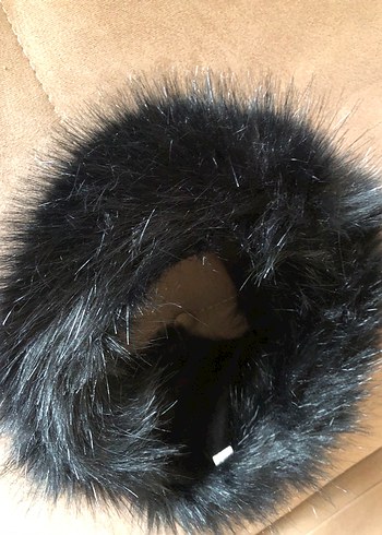 Gri Leopar Desenli Kadın Kürk Yaka - Görsel 3