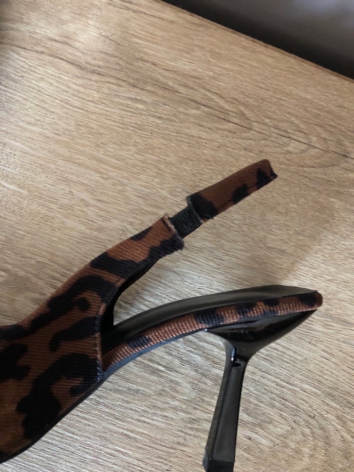 Leopar Desenli Kahverengi Tokalı Stiletto - Görsel 5