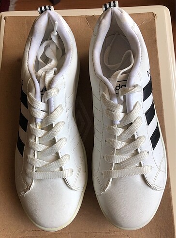 36 Beden beyaz Renk Kız Erkek Çocuk Adidas Spor Ayakkabı
