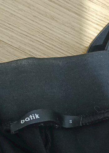 Siyah Deri Kemerli Kadın Tayt - Görsel 2