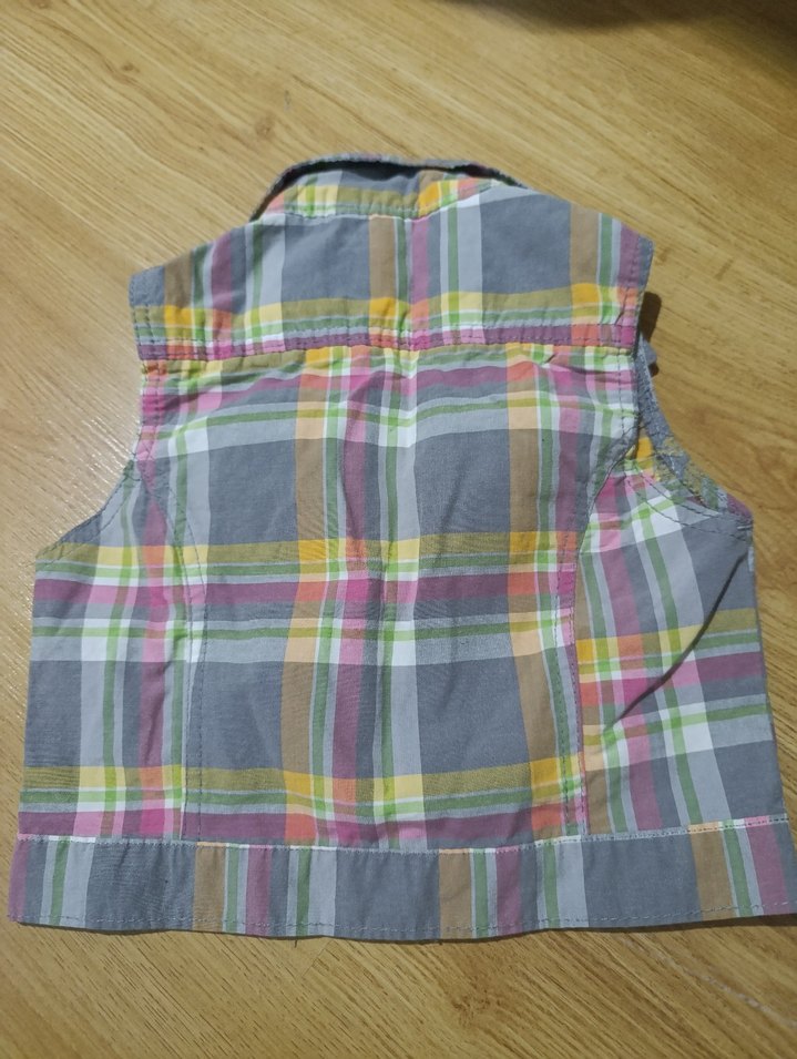 Düğmeli Gri Kız Yeleği - Görsel 3