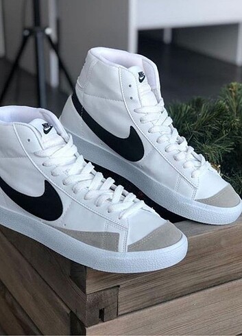 Nike Blazer