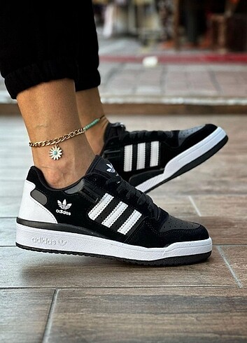Adidas Forum Low 