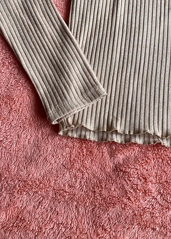 Bej Kadın Uzun Kollu Fırfırlı Triko - Görsel 2