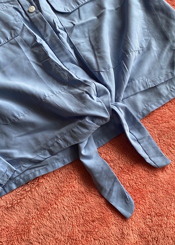 Düğmeli Mavi Kısa Denim Gömlek - Görsel 3