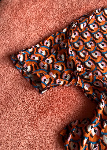 Renkli V Yakalı Kısa Bohem Gömlek - Görsel 3