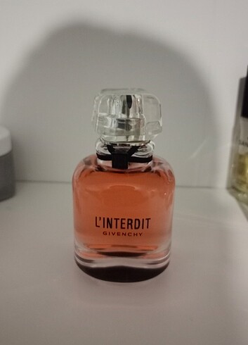 Givency Linterdit parfüm 