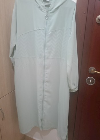 şeffaf sentetik kumaş dış giyim - Görsel 2