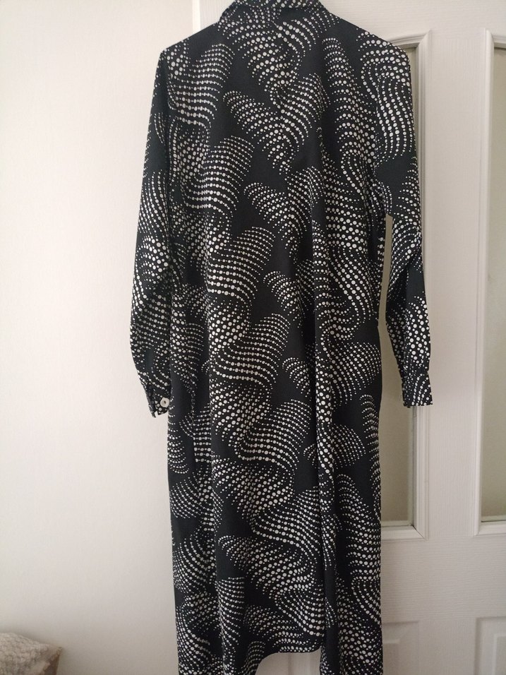 Yılan Desenli Uzun Kollu Pilili Siyah tunık - Görsel 2