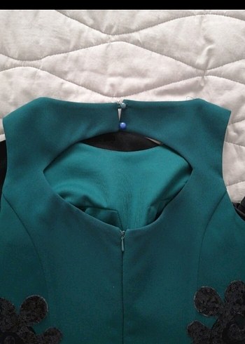 Drapeli ve İşlemeli Siyah Uzun Abiye Elbise - Görsel 4