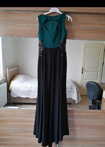 Drapeli ve İşlemeli Siyah Uzun Abiye Elbise - Görsel 2