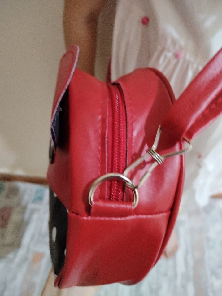 Kırmızı puantiyeli çanta - Görsel 4