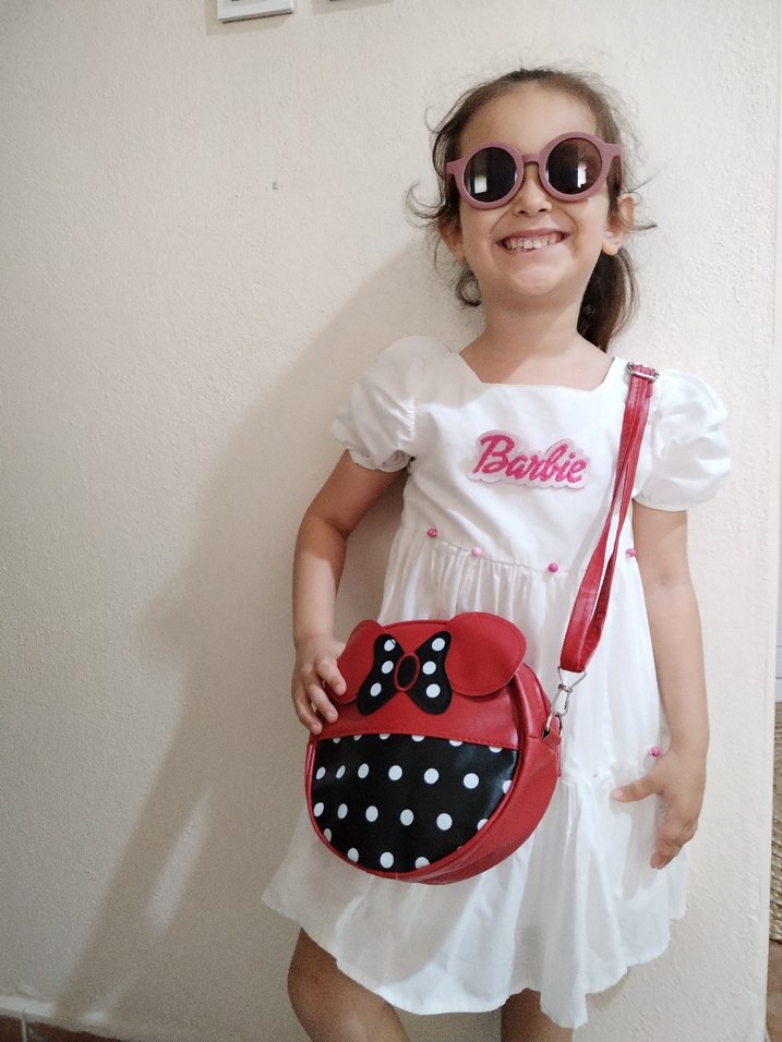 Kırmızı puantiyeli çanta - Görsel 2