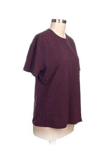 H&M H&M T-shirt %70 İndirimli.