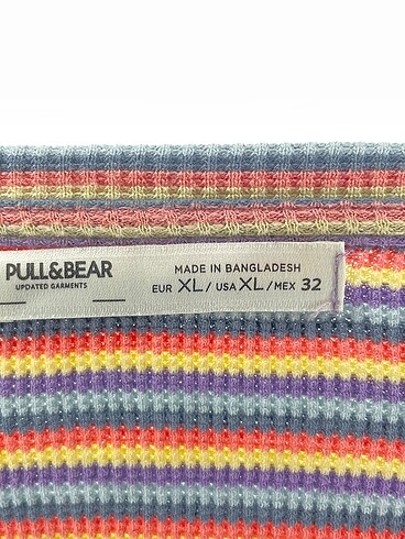 xl Beden çeşitli Renk Pull and Bear T-shirt %70 İndirimli.