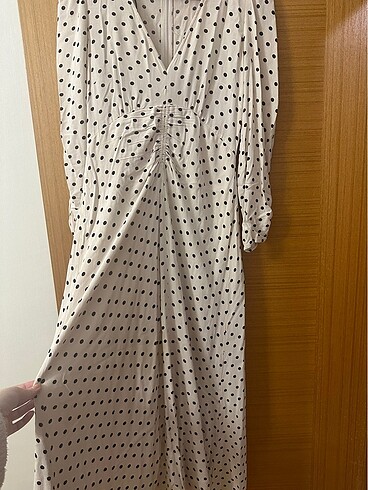 H&M H&M puantiyeli elbise