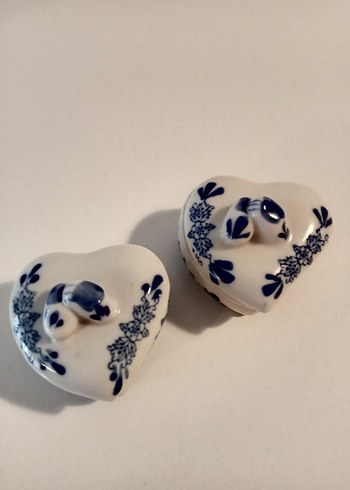Delft Blue Kutu