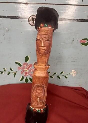 Kızılderili Totem 