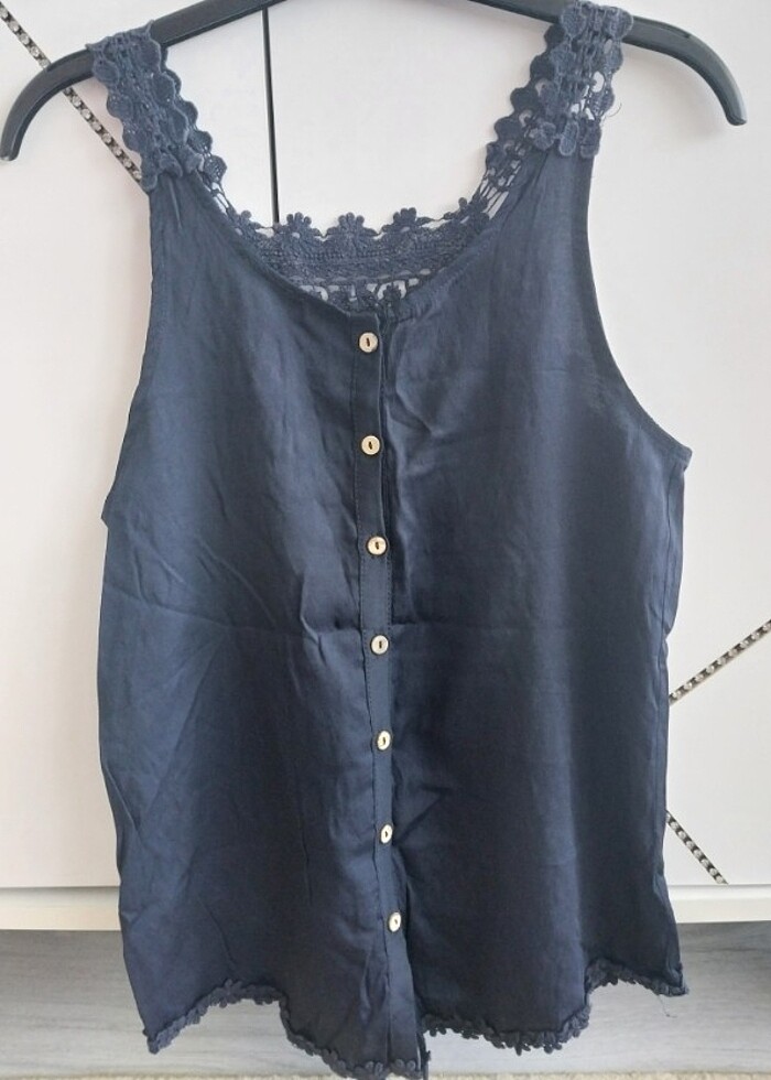 Askılı dantelli bluz - Görsel 2