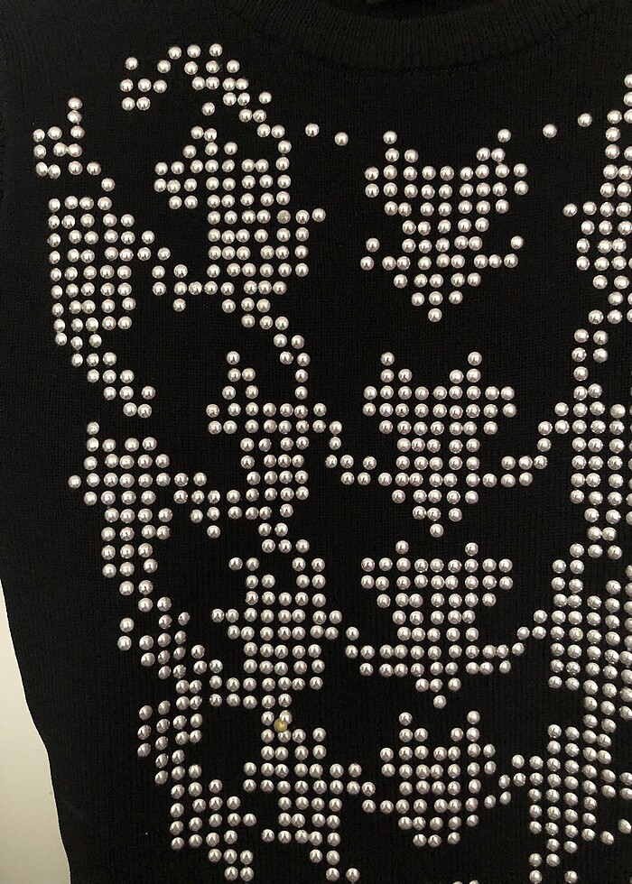 Bershka siyah çıtçıtlı üst - Görsel 2