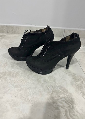 Siyah Bağcıklı Süet Platform Topuklu Bot - Görsel 2