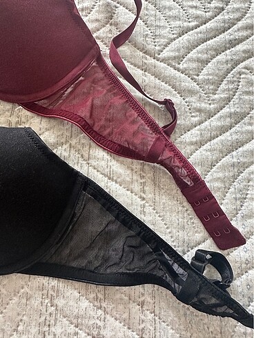 36 Beden siyah Renk H&M marka 75c beden 2li sütyen set.