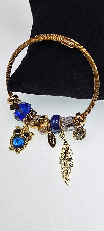 Charm bileklik