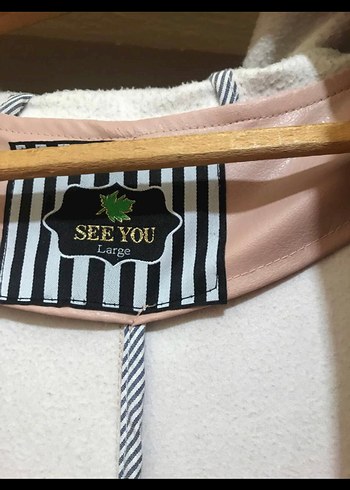 Düğmeli Bej Uzun Kadın Yağmurluk - Görsel 4