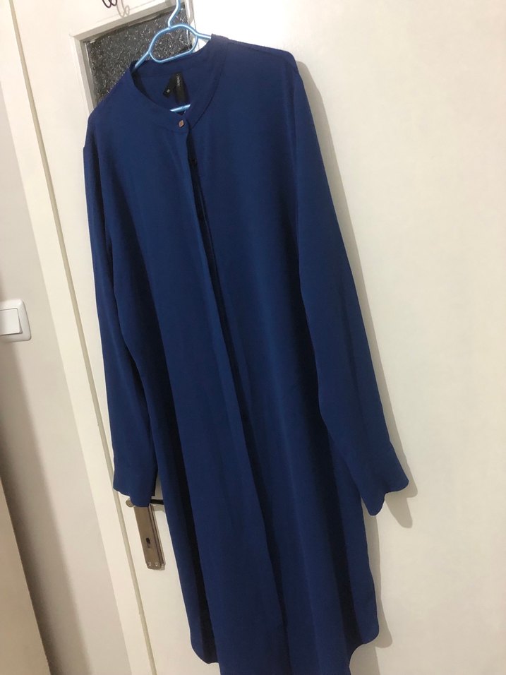 Uzun Kollu Lacivert Kadın Tunik - Görsel 3