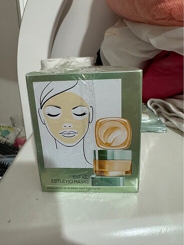 Beden Loreal Paris saf kil cilt tonu eşitleyici maske SIFIR