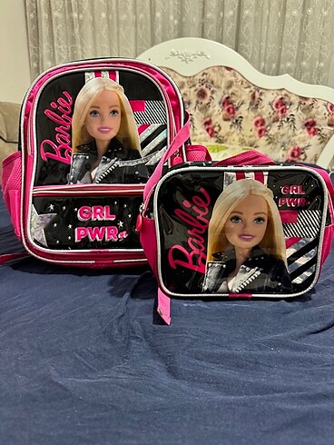 Barbie Okul çantası ve beslenme çantası