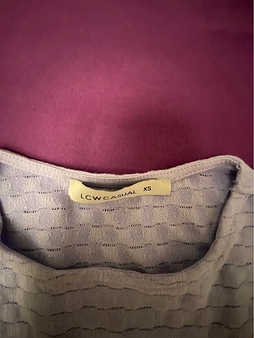 LC Waikiki Lila crop