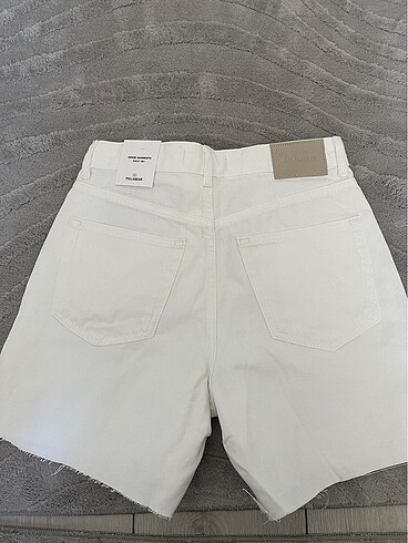 36 Beden Pull and bear şort