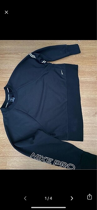NİKE PRO SWEATSHİRT