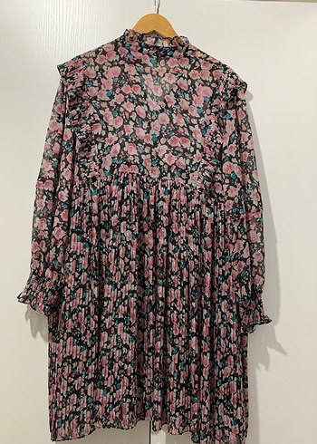 Çiçek desenli elbise - Görsel 2