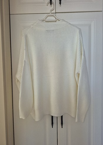 Kadın Beyaz Örgü Uzun Kollu Kazak - Görsel 2