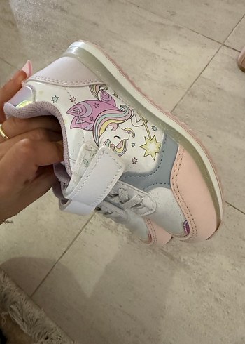 Kız Çocuk Pudra Renkli Cırt Cırtlı Spor Ayakkabı - Görsel 3